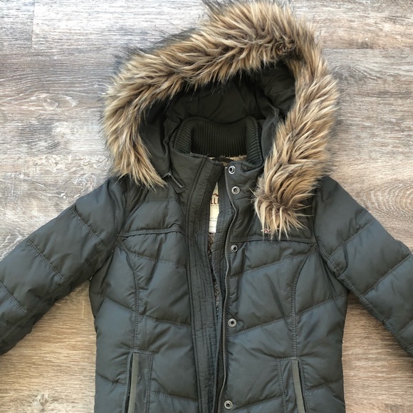 Hollister Winter Jacket Down Puffer Filler Hooded - Picture 6 of 8